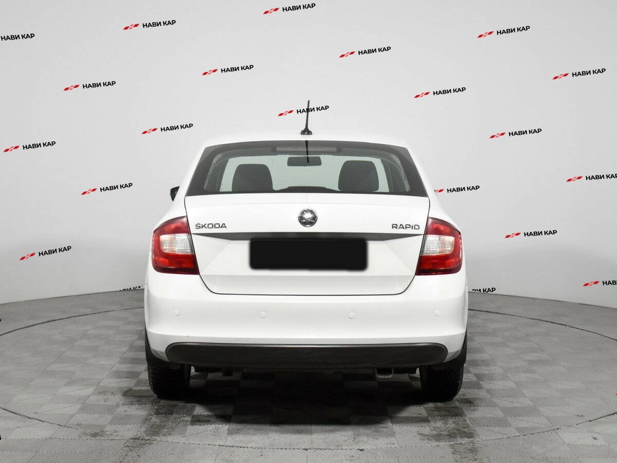 Skoda Rapid с пробегом — 2018 год. Фото: #5