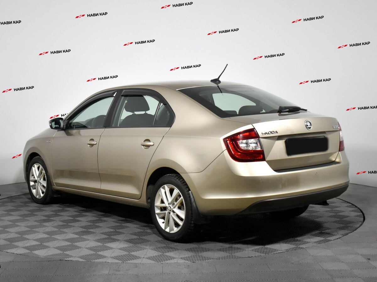 Skoda Rapid с пробегом — 2019 год. Фото: #6