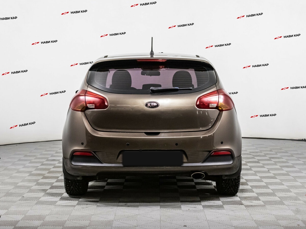 Kia Ceed с пробегом — 2012 год. Фото: #5