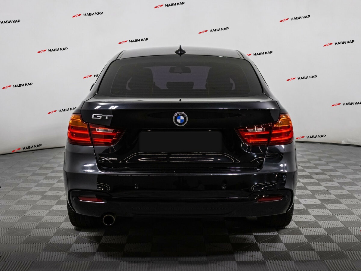 BMW 3 серии с пробегом — 2015 год. Фото: #4