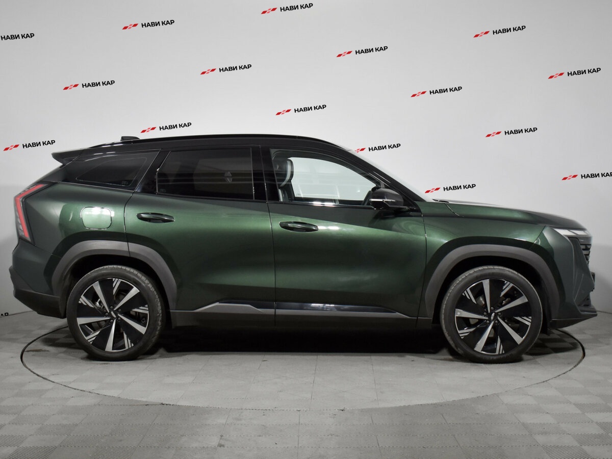 Geely Atlas с пробегом — 2024 год. Фото: #3
