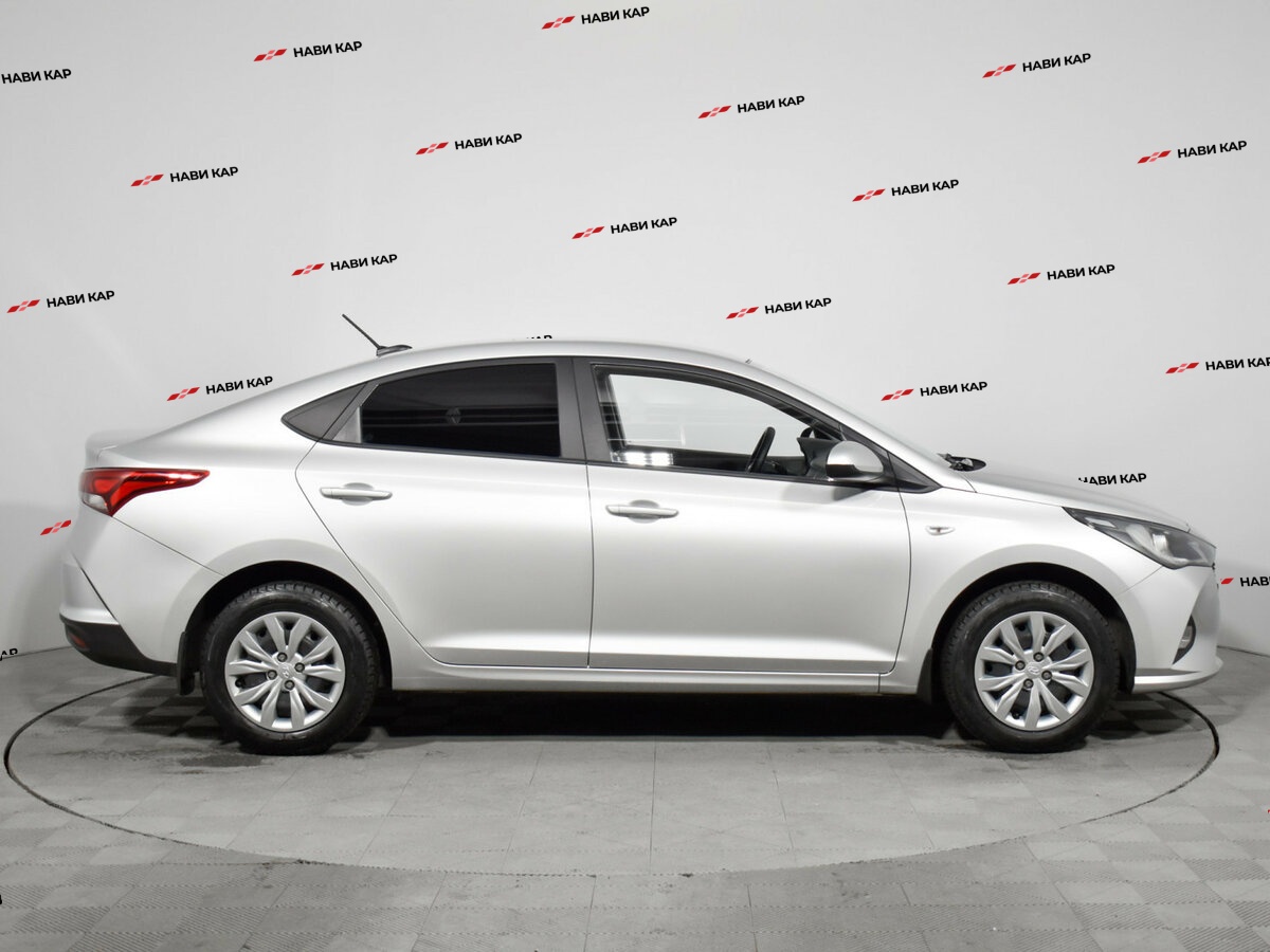 Hyundai Solaris с пробегом — 2020 год. Фото: #3
