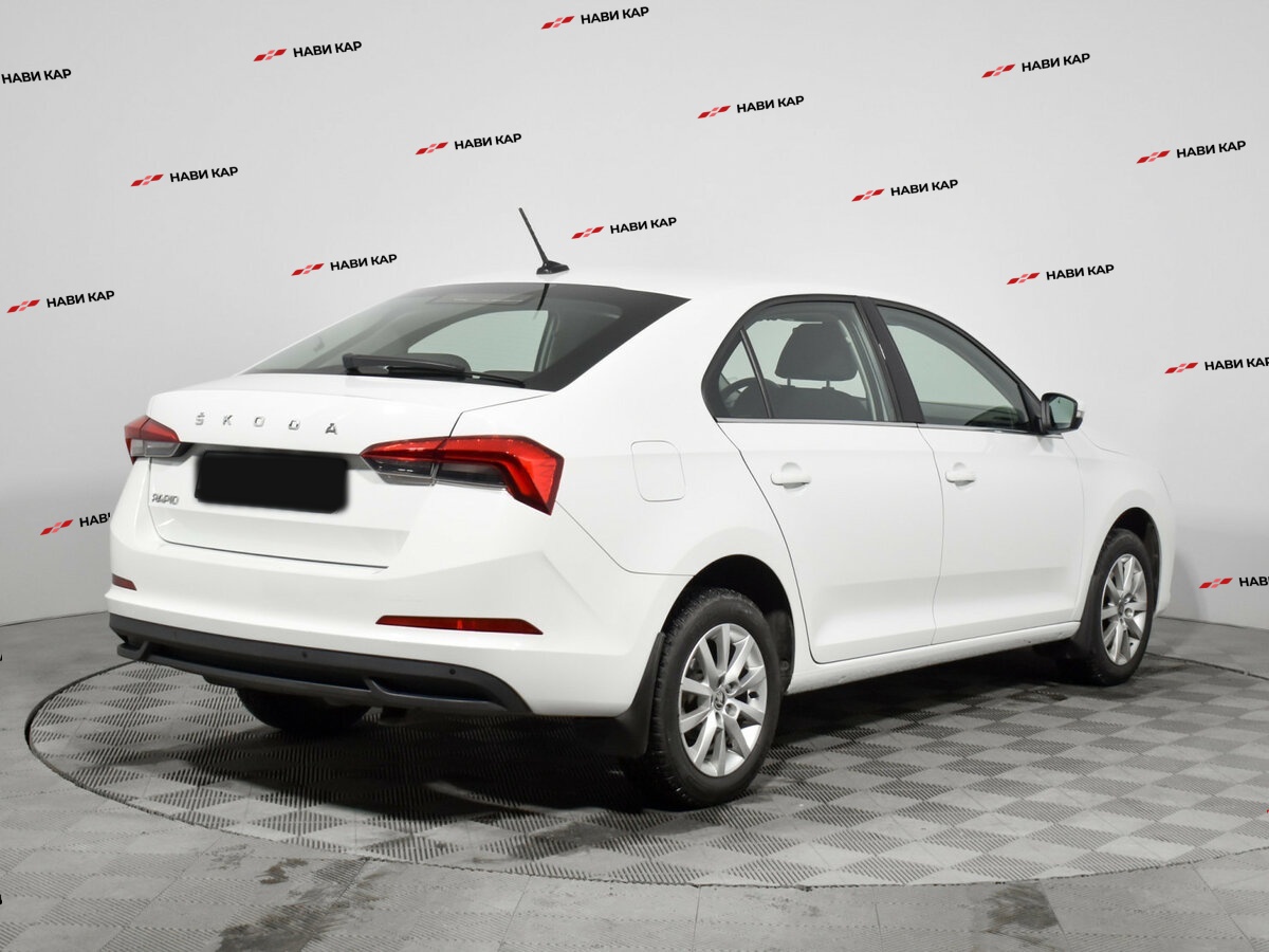 Skoda Rapid с пробегом — 2021 год. Фото: #4