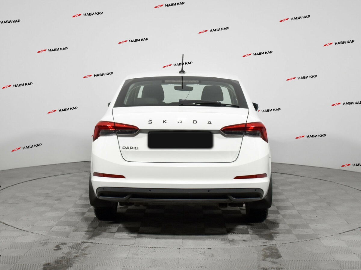 Skoda Rapid с пробегом — 2021 год. Фото: #5