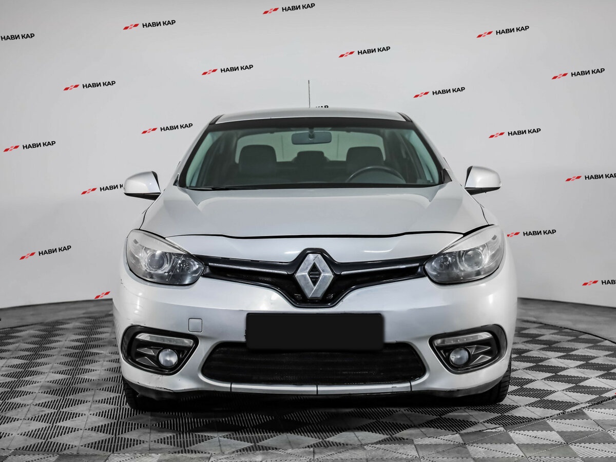 Renault Fluence с пробегом — 2014 год. Фото: #1