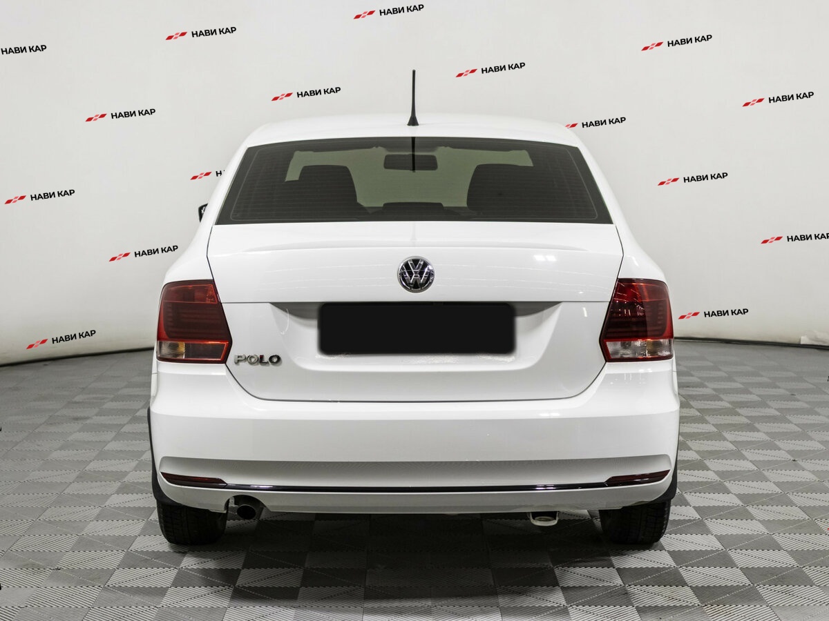 Volkswagen Polo с пробегом — 2016 год. Фото: #5