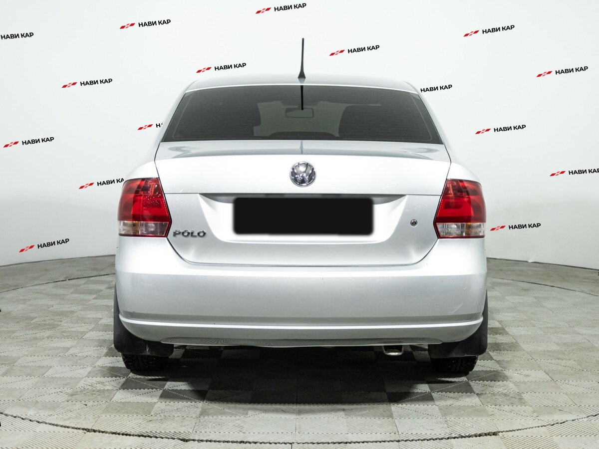 Volkswagen Polo с пробегом — 2013 год. Фото: #5