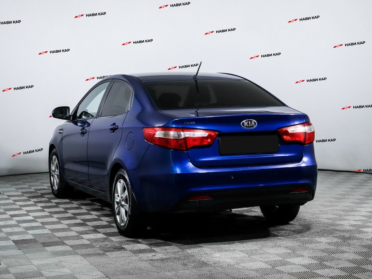 Kia Rio с пробегом — 2015 год. Фото: #4