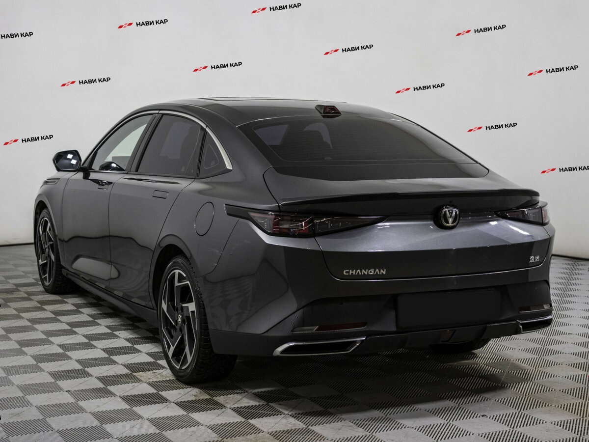 Changan Lamore с пробегом — 2023 год. Фото: #5