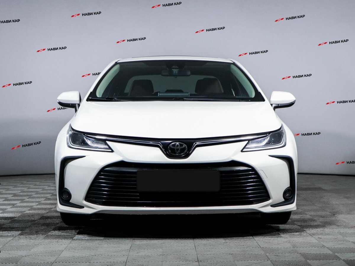 Toyota Corolla с пробегом — 2021 год. Фото: #1