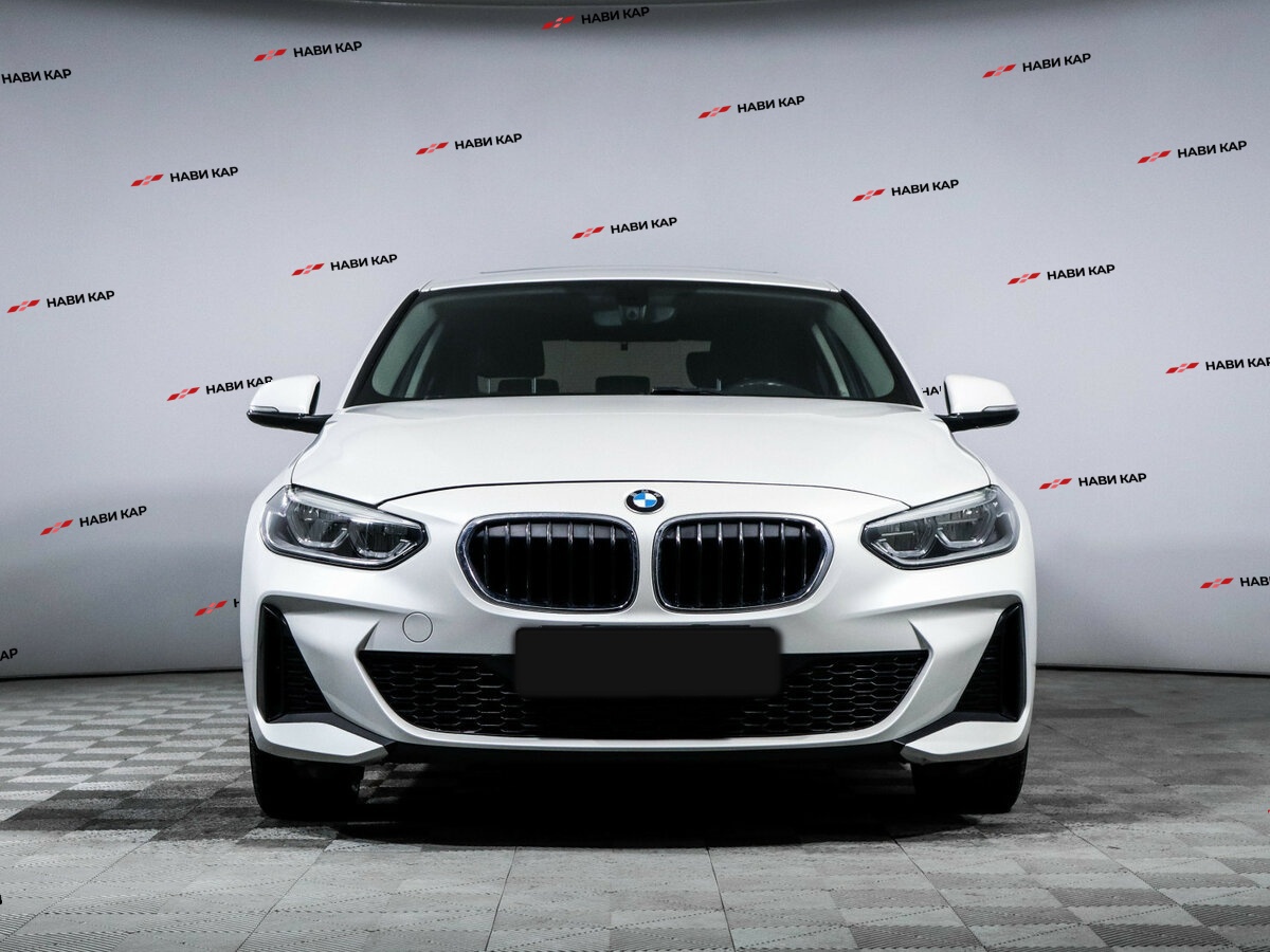 BMW 1 серии с пробегом — 2020 год. Фото: #1