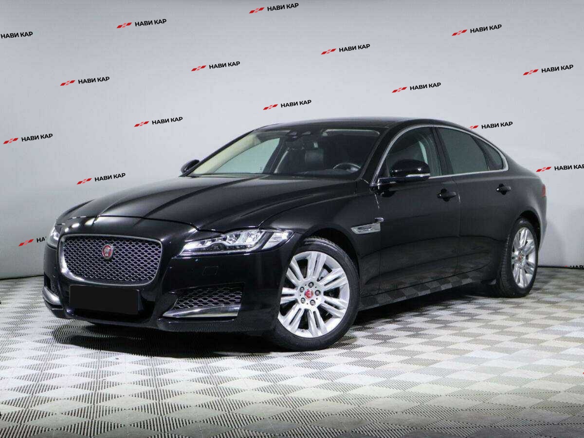 Jaguar XF
