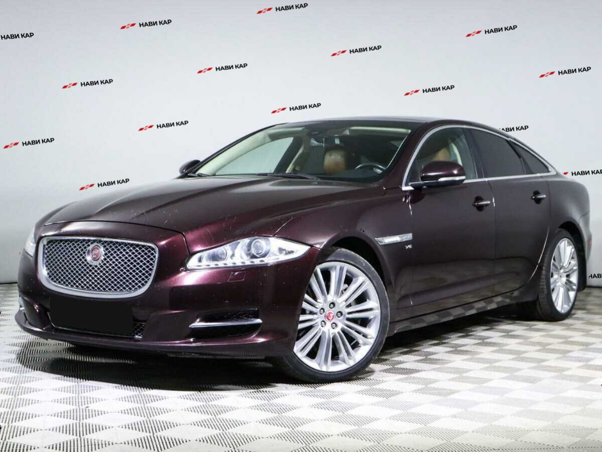 Jaguar XJ