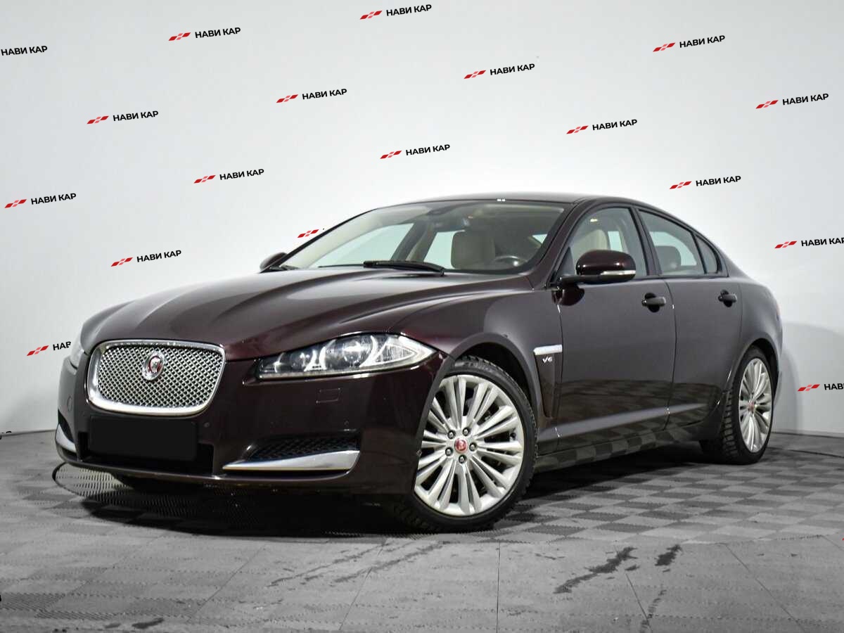 Jaguar XF
