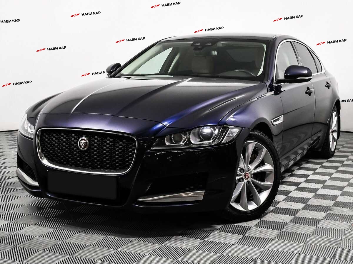 Jaguar XF