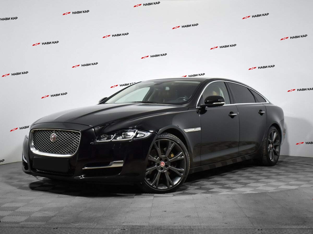 Jaguar XJ
