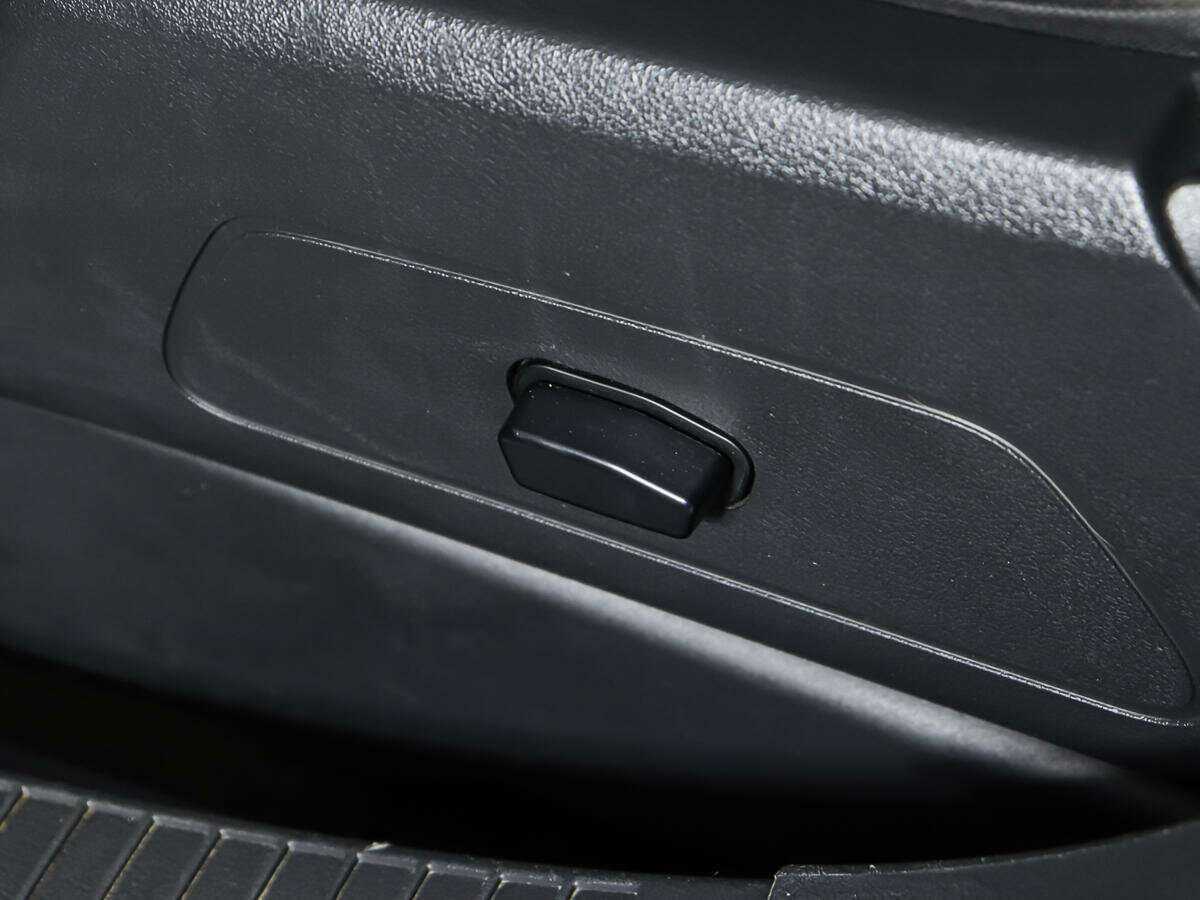 Jeep Compass с пробегом — 2013 год. Фото: #15