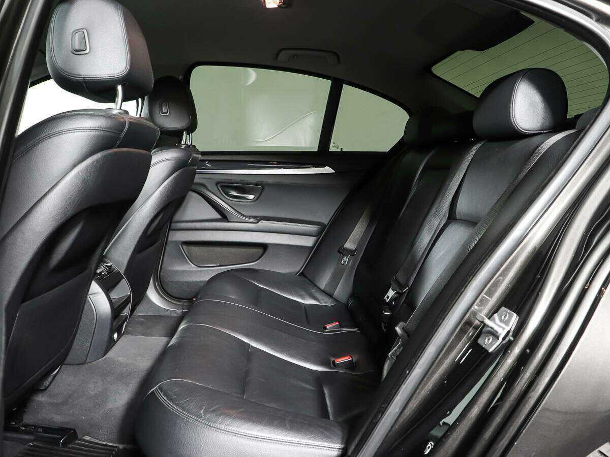 BMW 5 серии с пробегом — 2013 год. Фото: #9