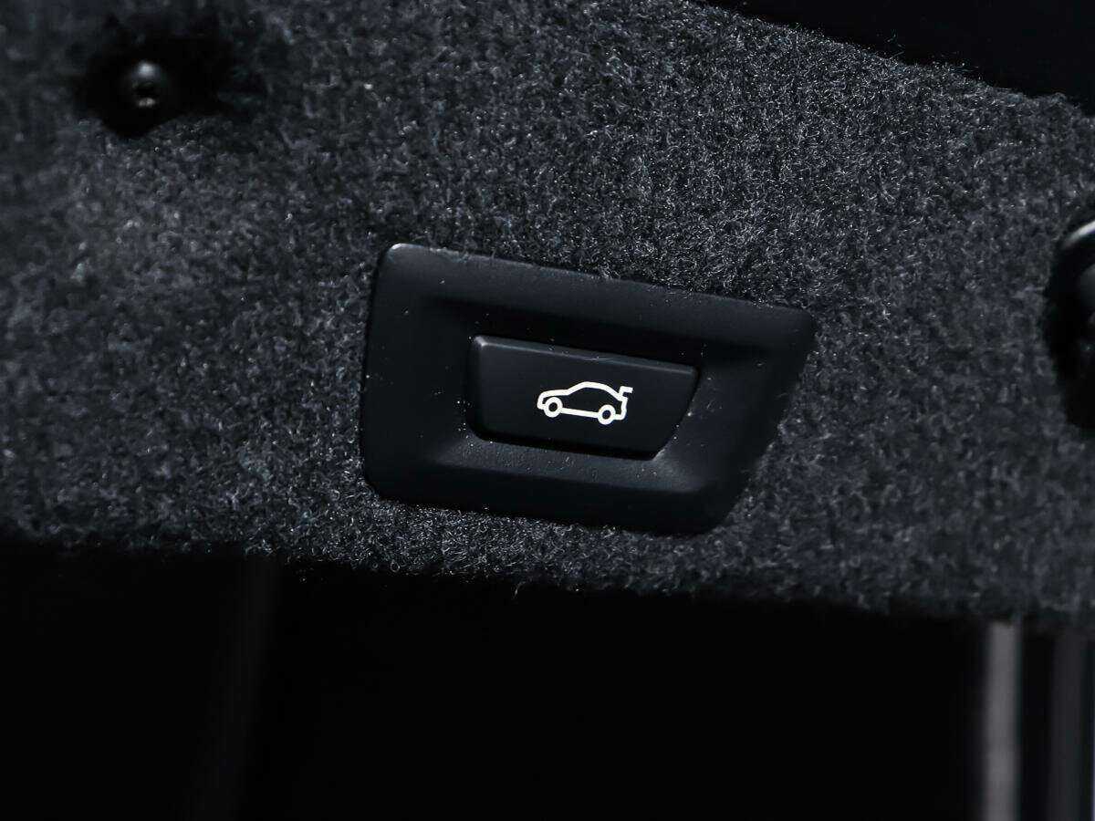 BMW 5 серии с пробегом — 2012 год. Фото: #14