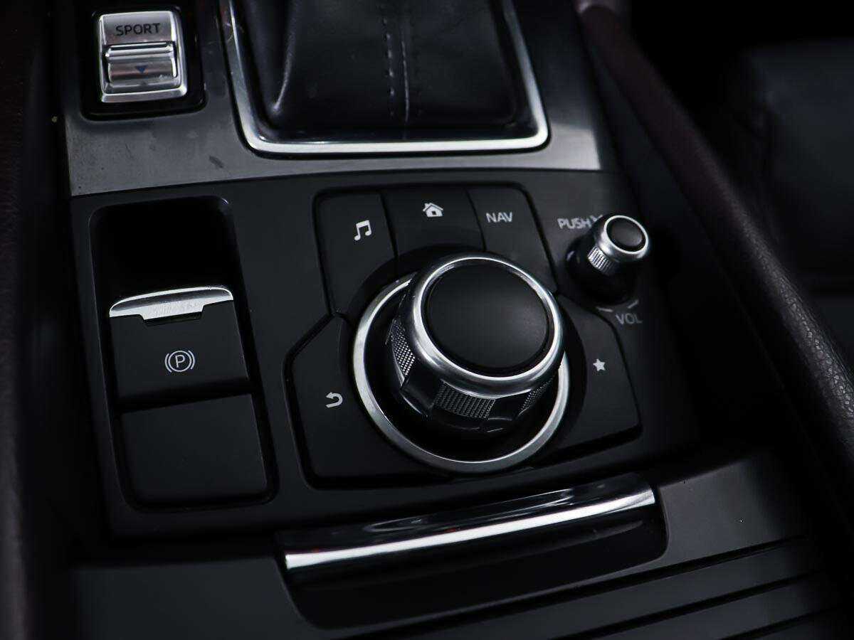 Mazda 6 с пробегом — 2018 год. Фото: #16