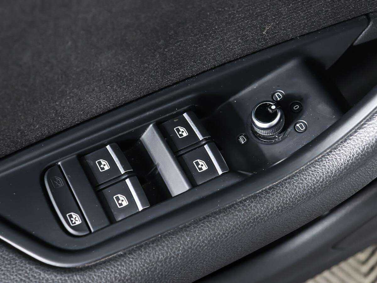 Audi A4 с пробегом — 2015 год. Фото: #16