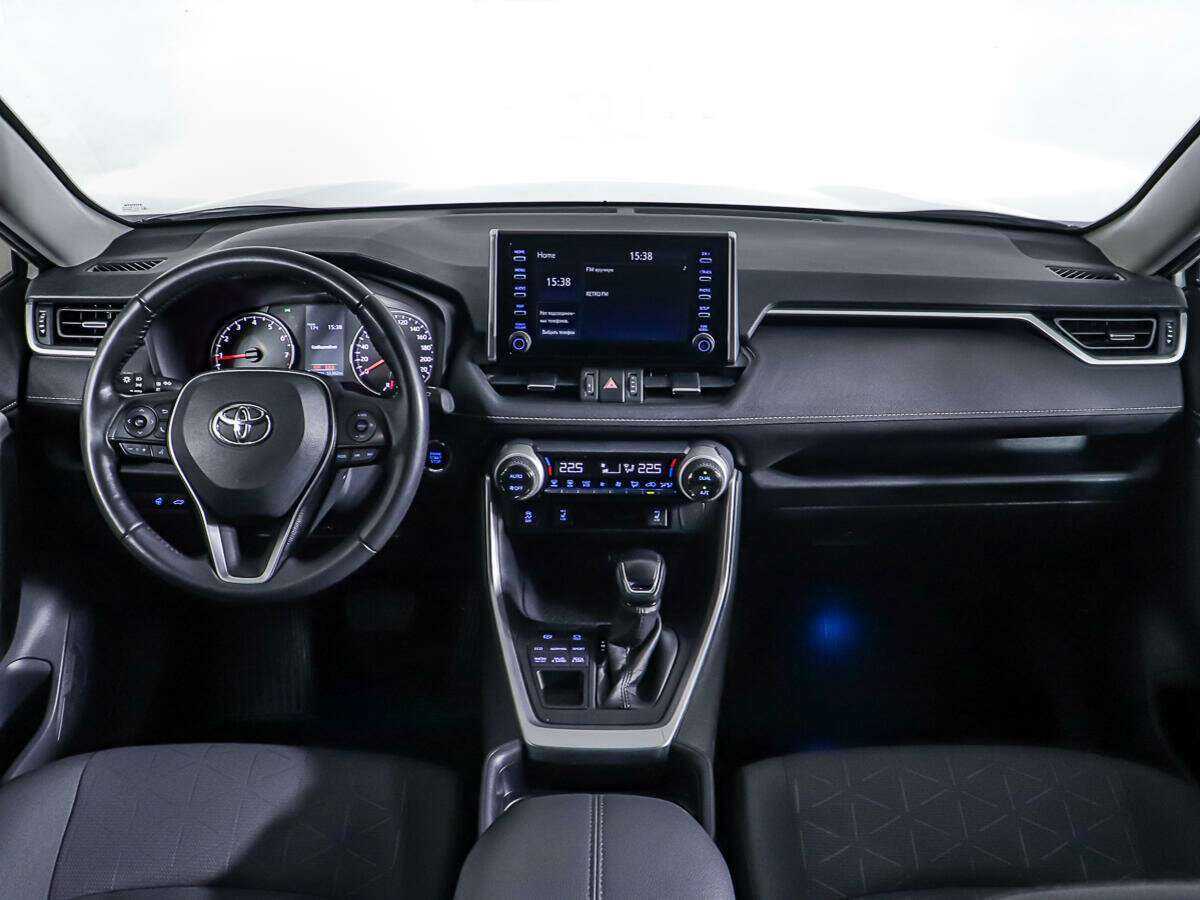 Toyota RAV4 с пробегом — 2020 год. Фото: #11