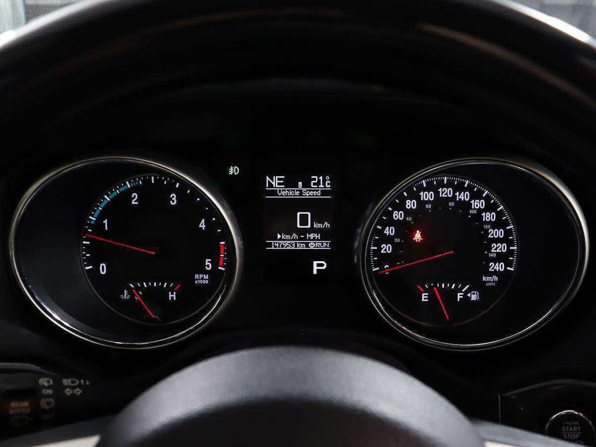 Jeep Grand Cherokee с пробегом — 2012 год. Фото: #12