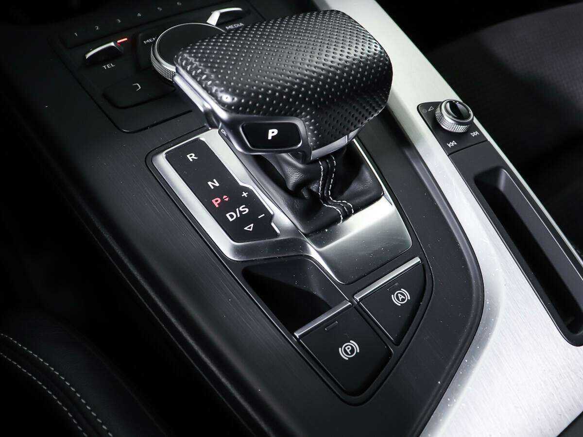 Audi A4 с пробегом — 2017 год. Фото: #17