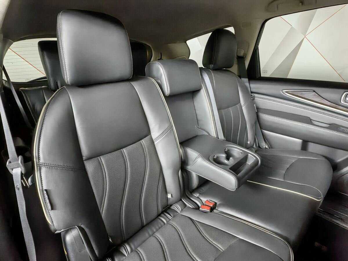 Infiniti QX60 с пробегом — 2018 год. Фото: #11