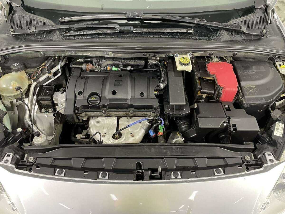 Peugeot 408 с пробегом — 2016 год. Фото: #15