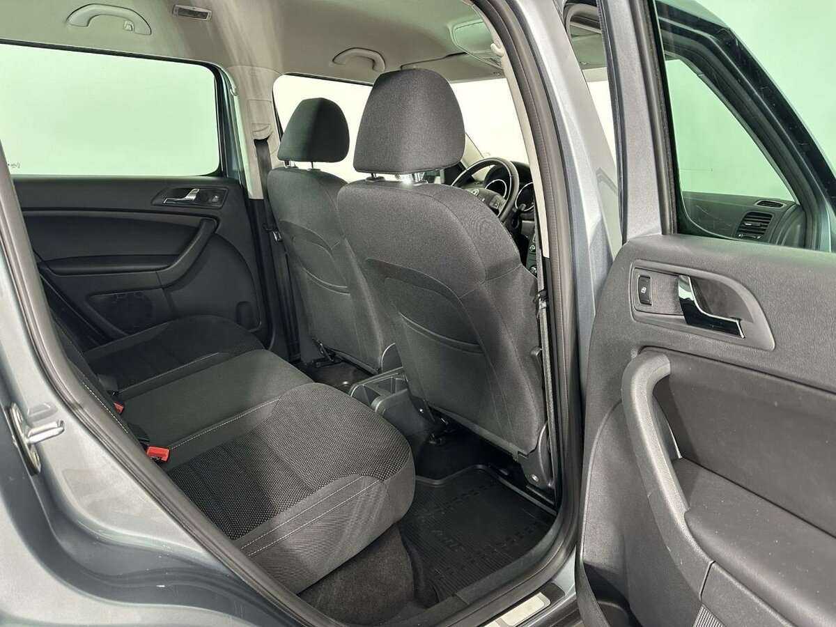 Skoda Yeti с пробегом — 2012 год. Фото: #15