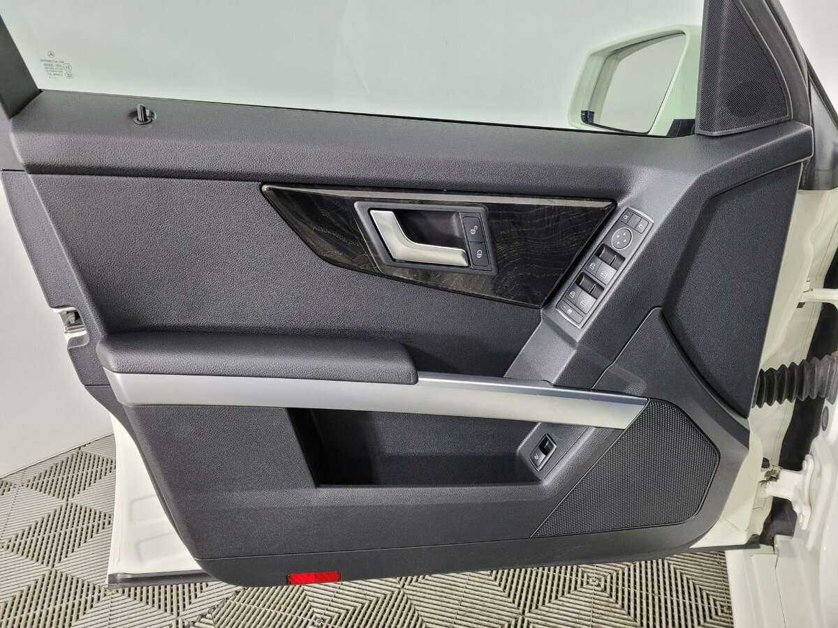 Mercedes-Benz GLK-Класс с пробегом — 2012 год. Фото: #7