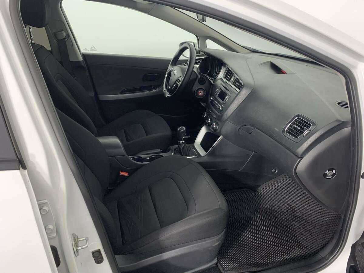 Kia Ceed с пробегом — 2017 год. Фото: #12
