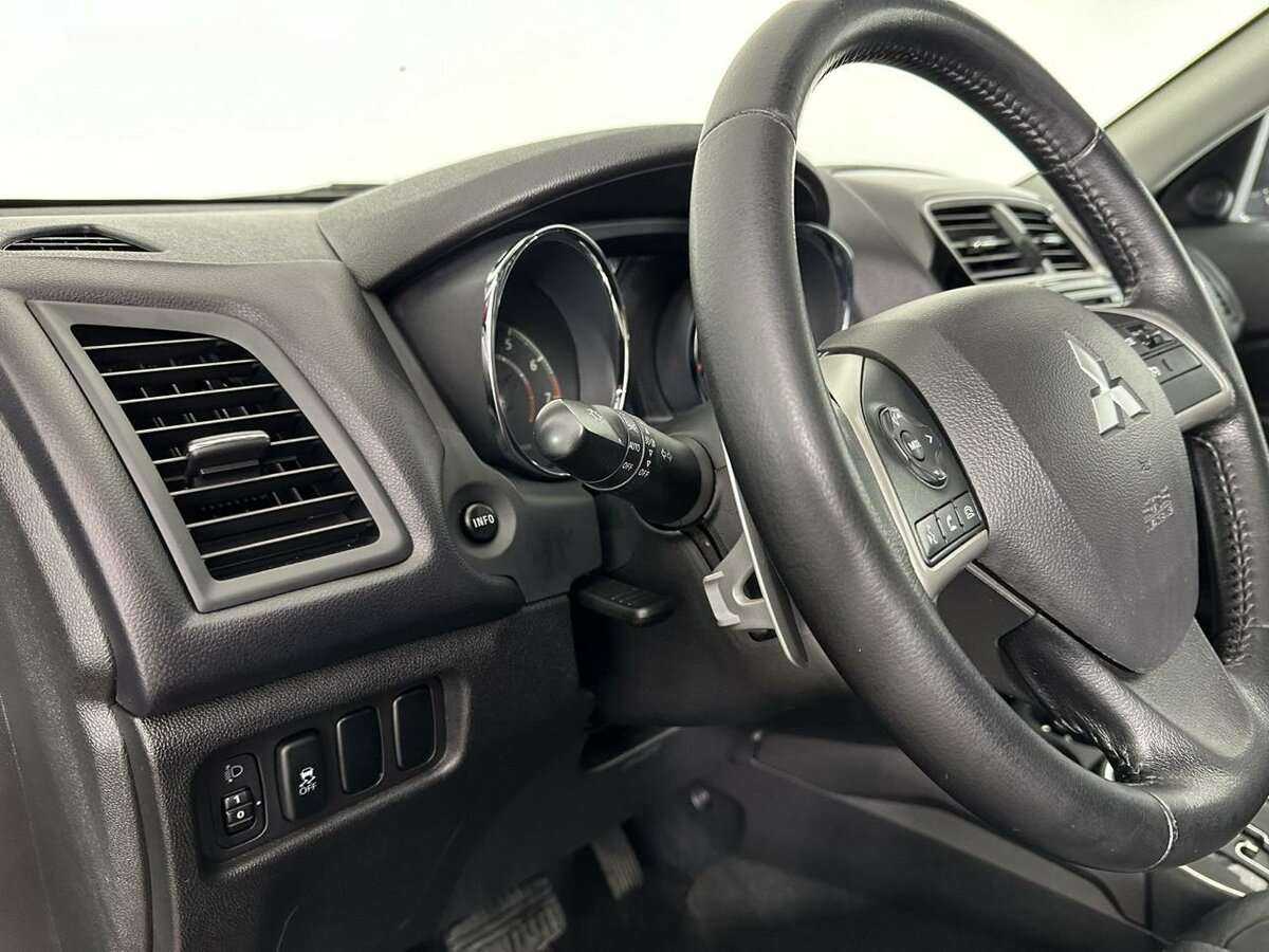 Mitsubishi ASX с пробегом — 2014 год. Фото: #8