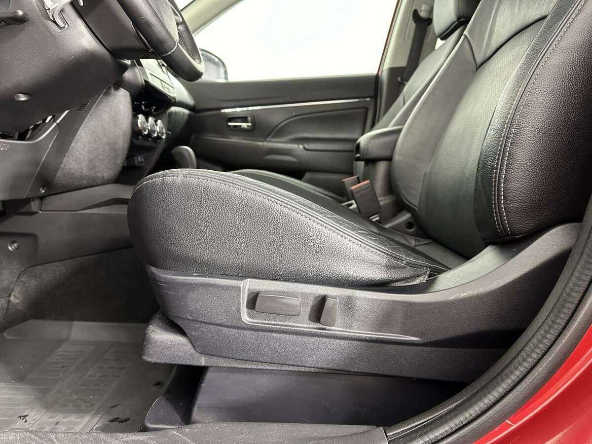 Mitsubishi ASX с пробегом — 2014 год. Фото: #9