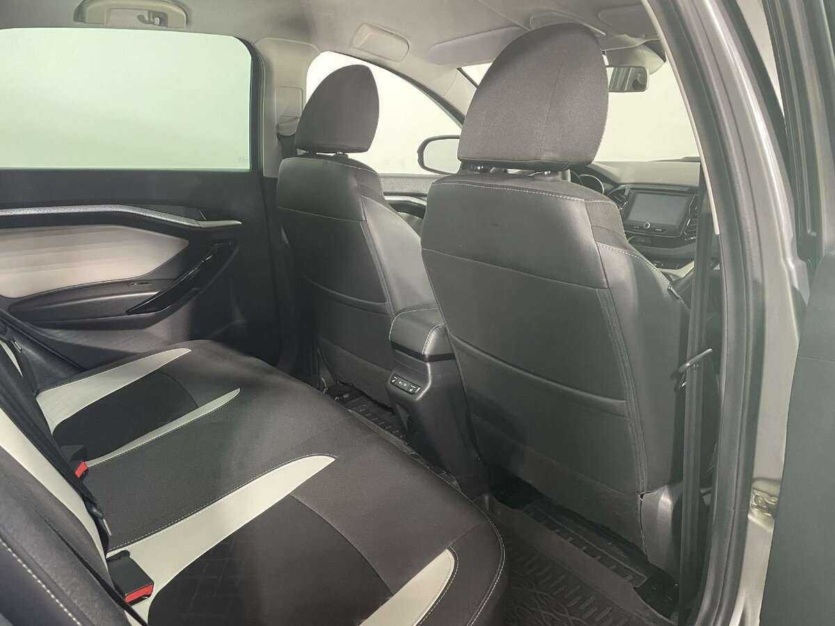 Lada (ВАЗ) Vesta с пробегом — 2018 год. Фото: #15