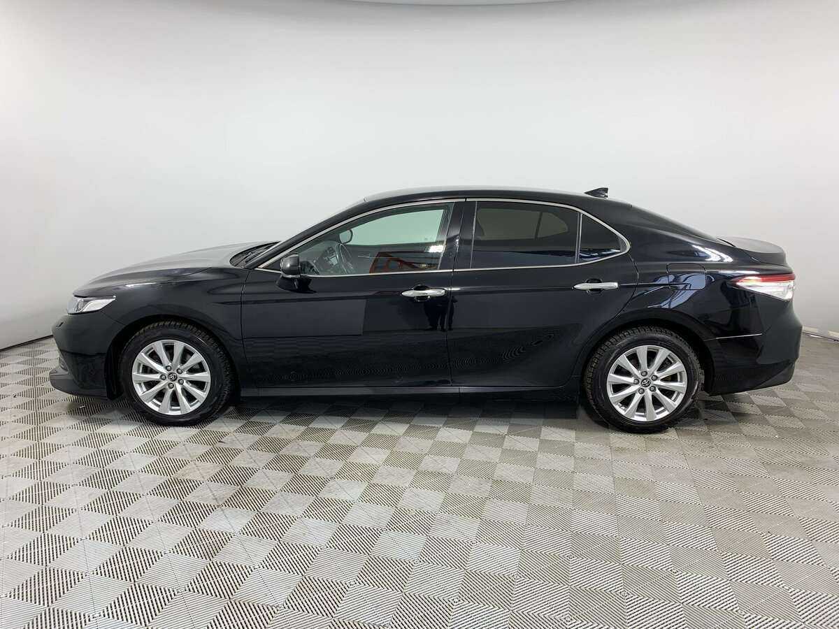 Toyota Camry с пробегом — 2019 год. Фото: #7