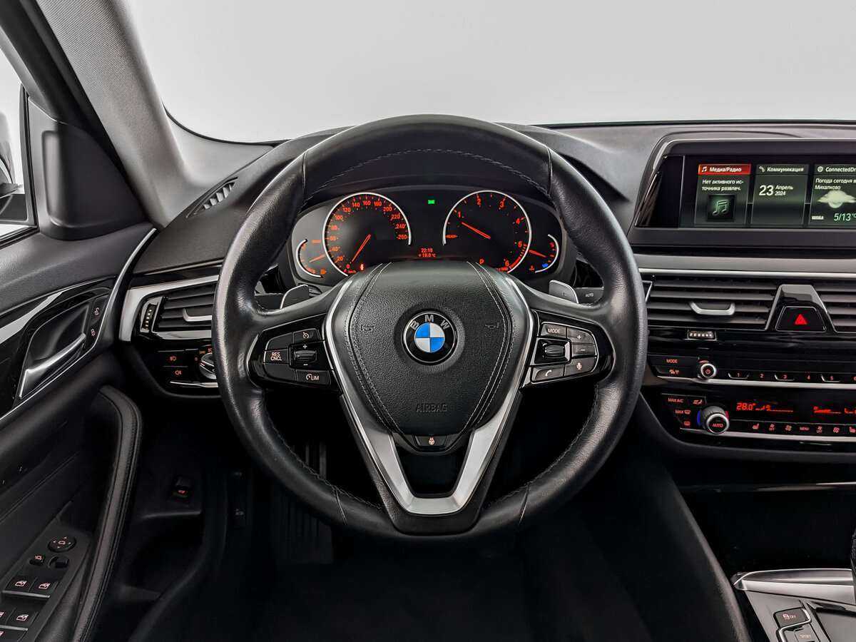 BMW 5 серии с пробегом — 2018 год. Фото: #15