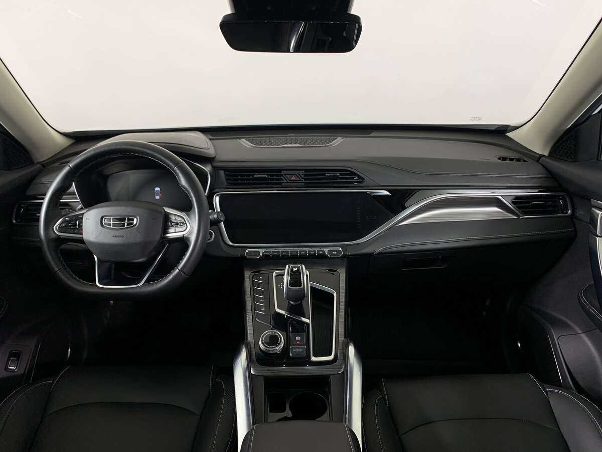 Geely Atlas Pro с пробегом — 2022 год. Фото: #9