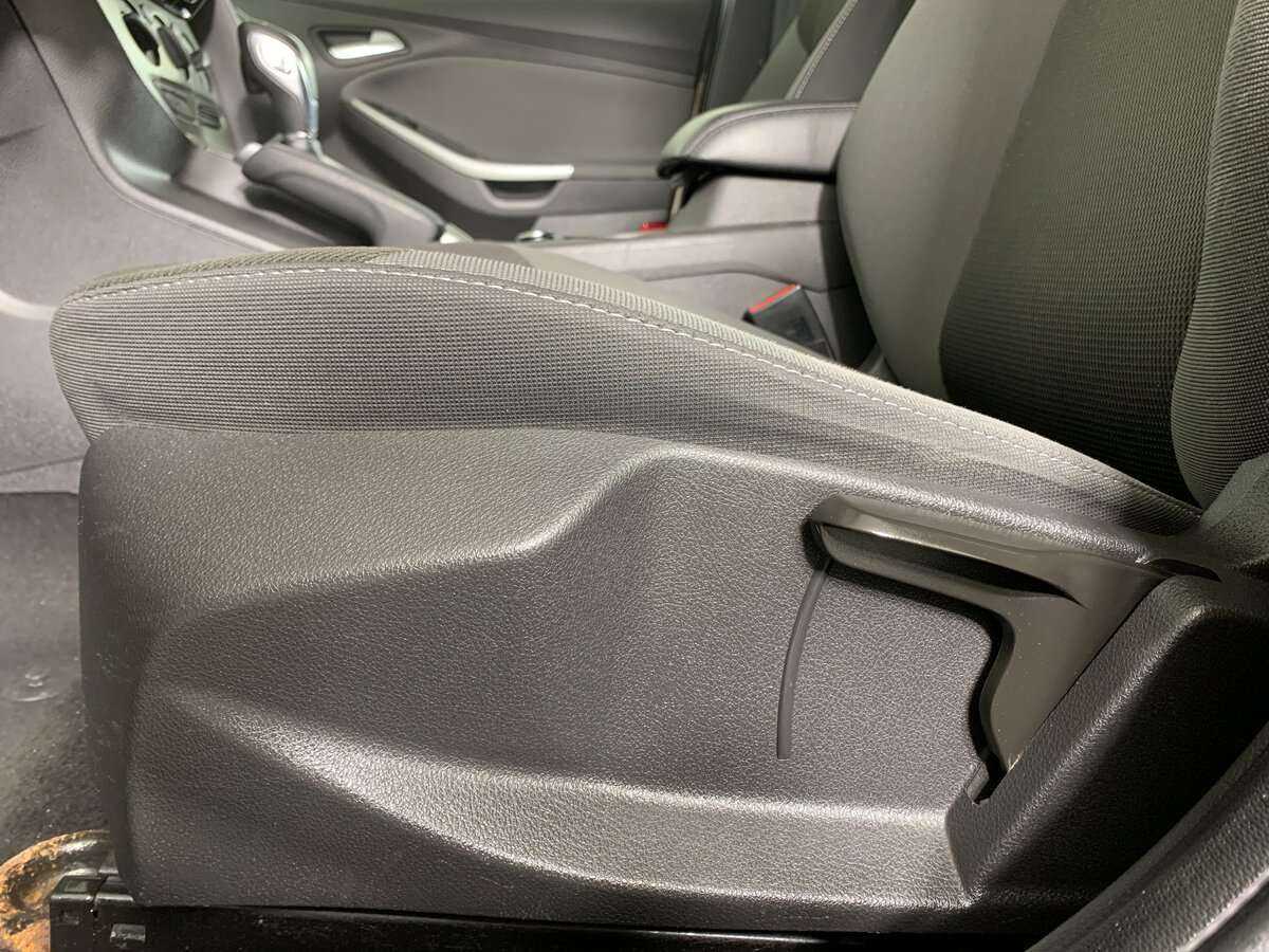 Ford Focus с пробегом — 2015 год. Фото: #13