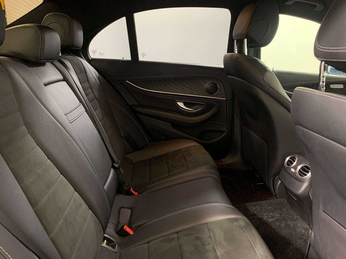 Mercedes-Benz E-Класс с пробегом — 2018 год. Фото: #19