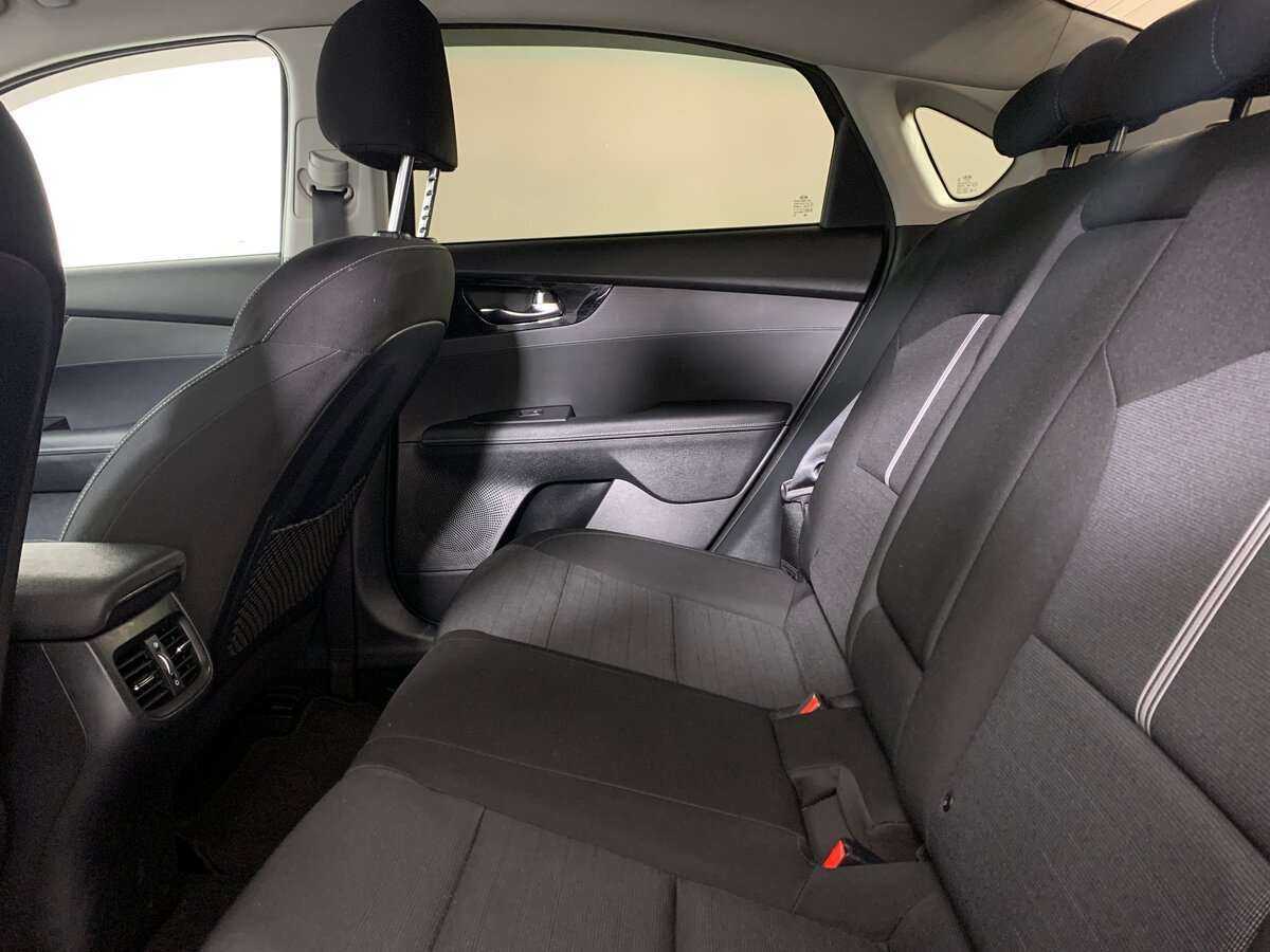 Kia Cerato с пробегом — 2019 год. Фото: #15