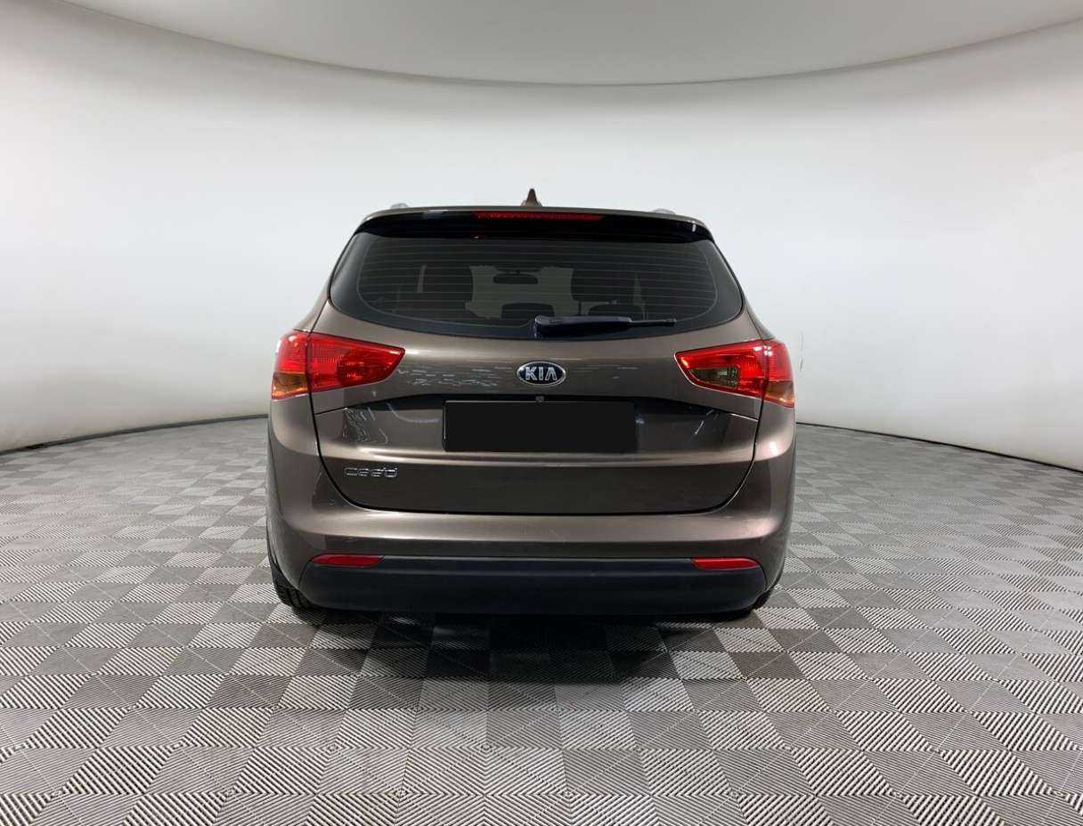Kia Ceed с пробегом — 2017 год. Фото: #5