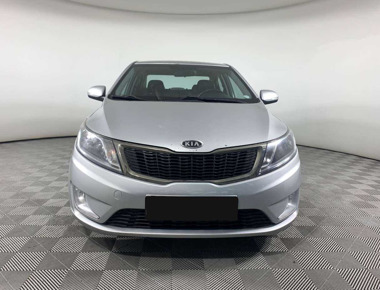 Kia Rio с пробегом — 2012 год. Фото: #1