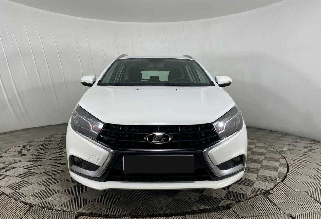 Lada (ВАЗ) Vesta с пробегом — 2019 год. Фото: #1