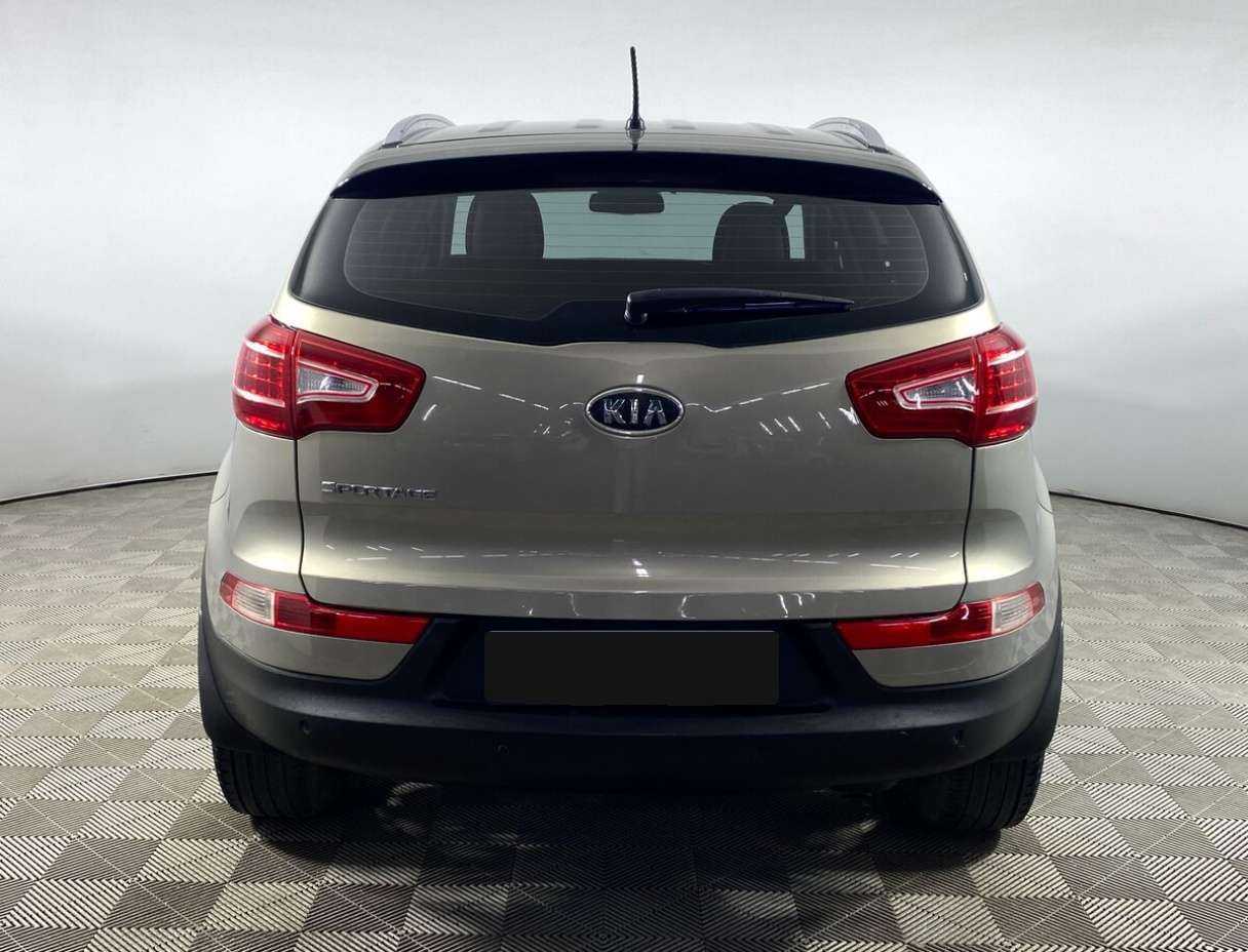 Kia Sportage с пробегом — 2012 год. Фото: #3