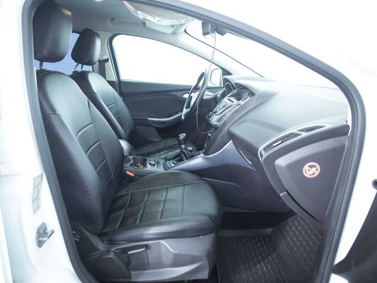 Ford Focus с пробегом — 2012 год. Фото: #15