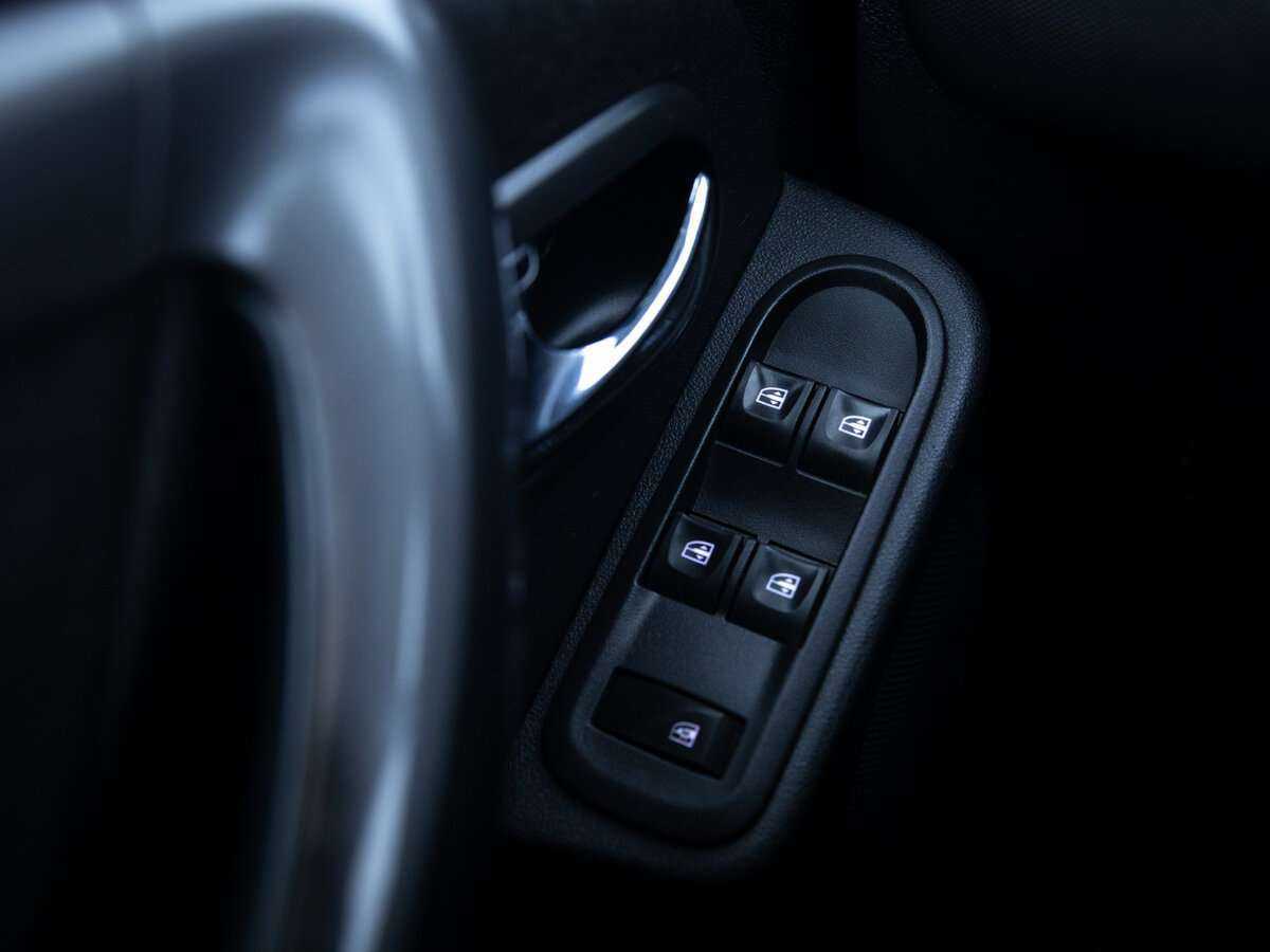 Renault Duster с пробегом — 2017 год. Фото: #11