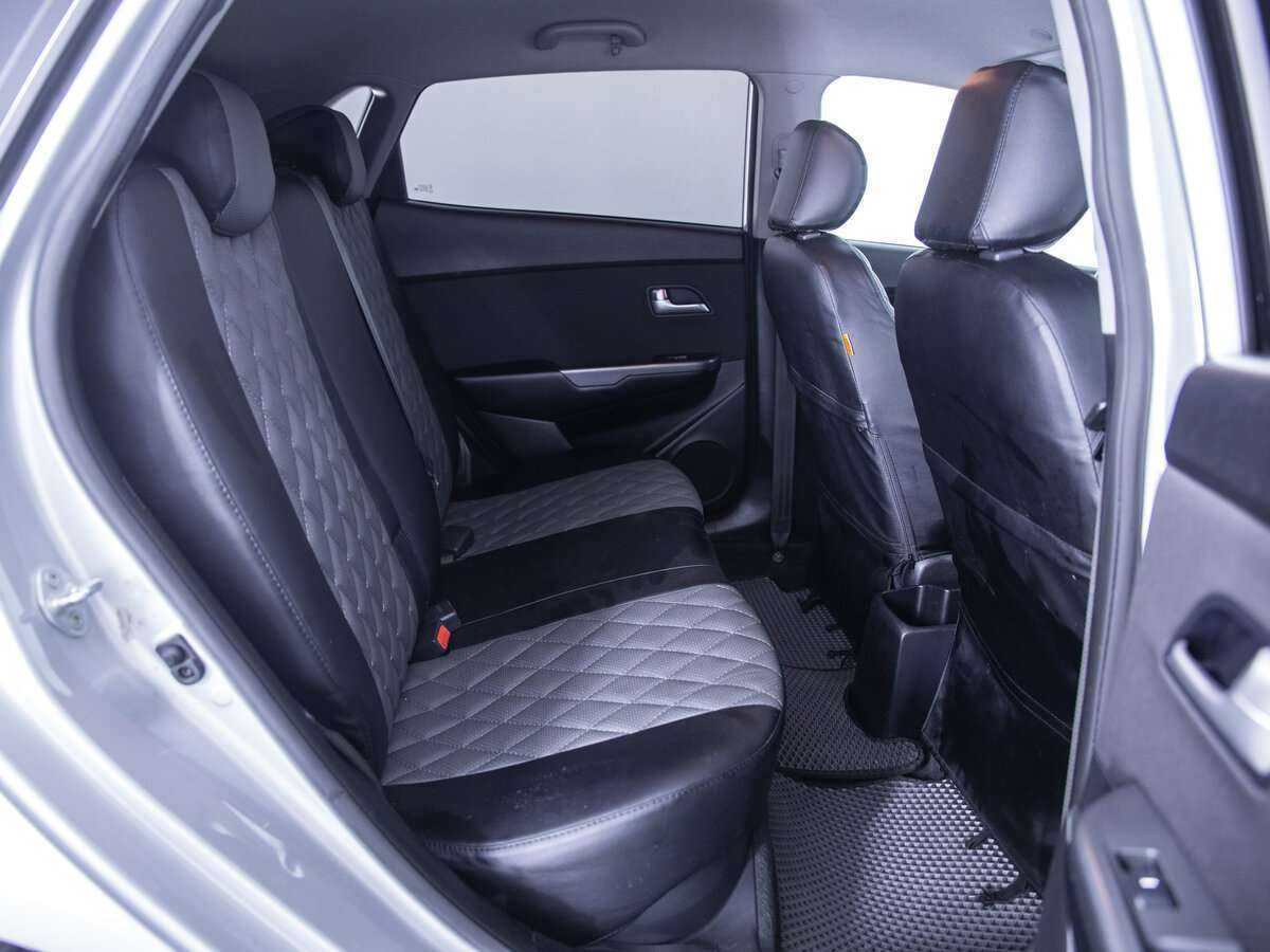 Kia Rio с пробегом — 2017 год. Фото: #19