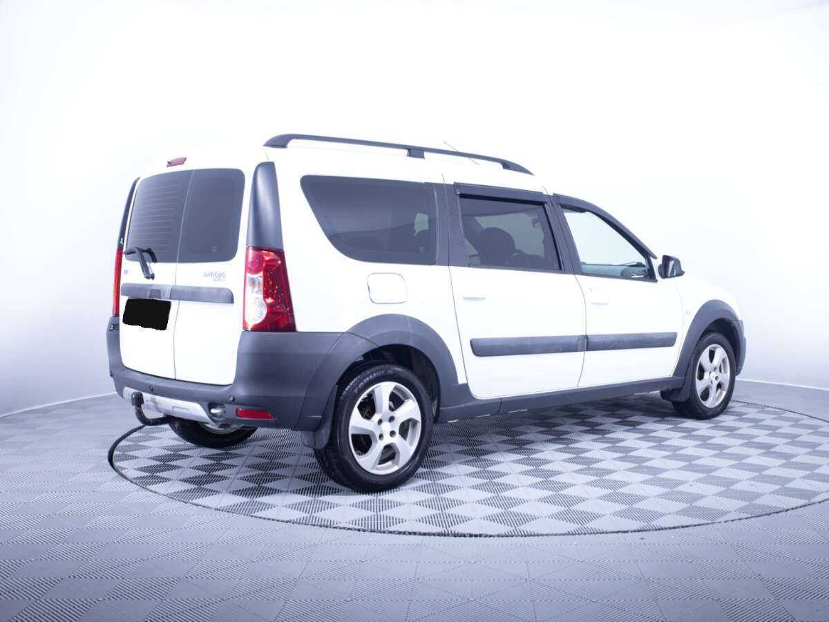 Lada (ВАЗ) Largus с пробегом — 2019 год. Фото: #4